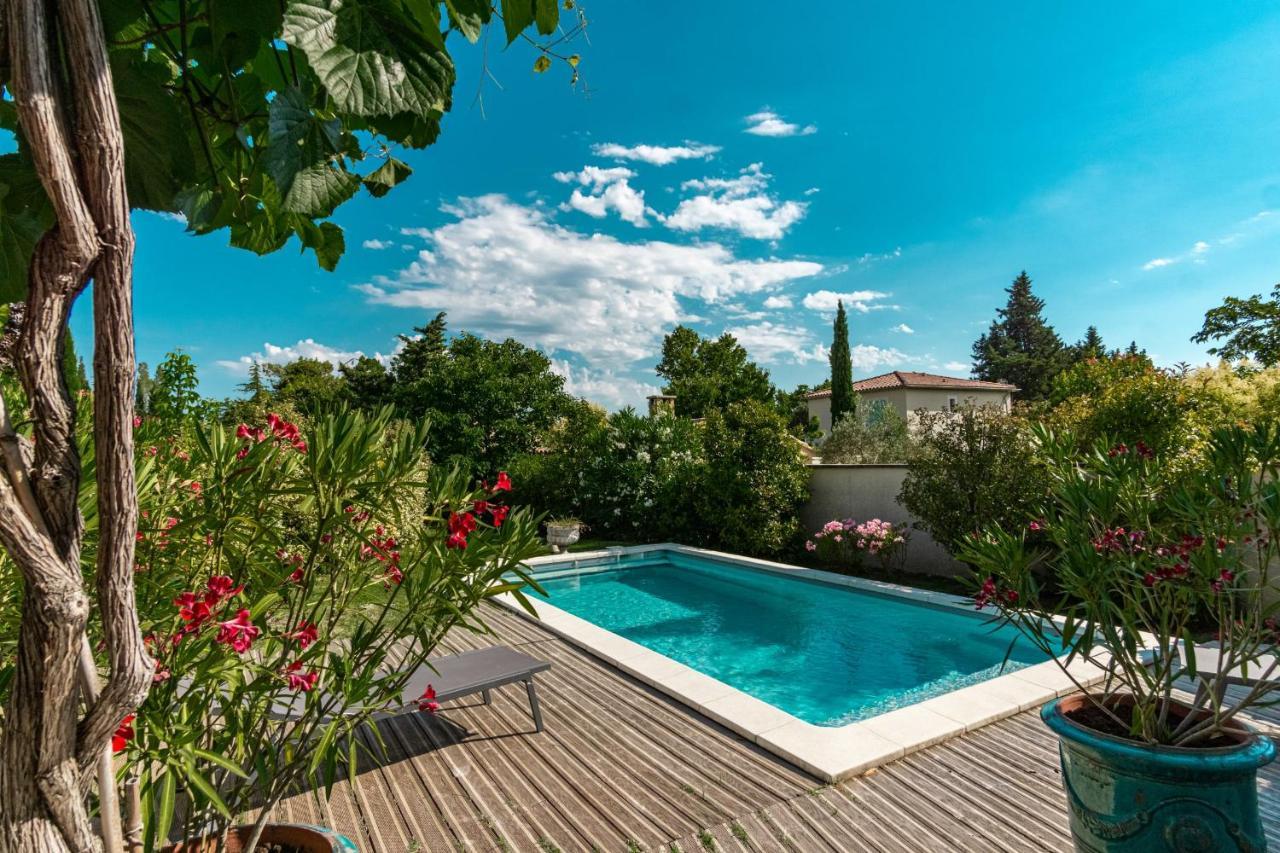 La Verdiere - Contemporary House With Garden And Private Pool LʼIsle-sur-la-Sorgue Exterior foto